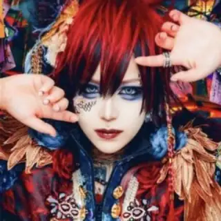 真鬼マナセ
