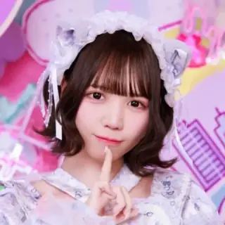 真白りりあ