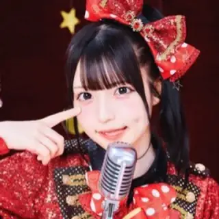 苺川えくぼ