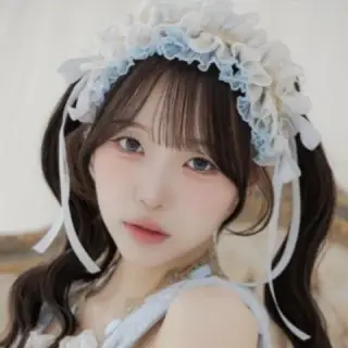朧音るる