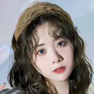 鶴見萌