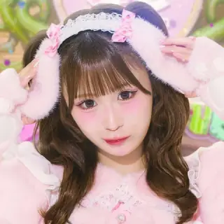 鹿野ななみ
