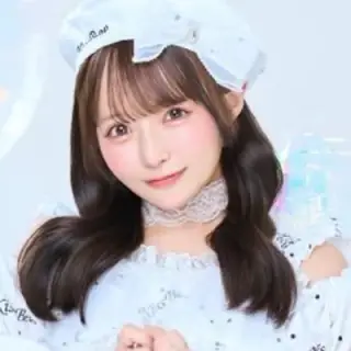 瀬戸くるみ