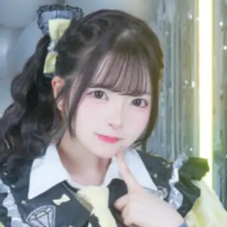 雛乃ゆりか