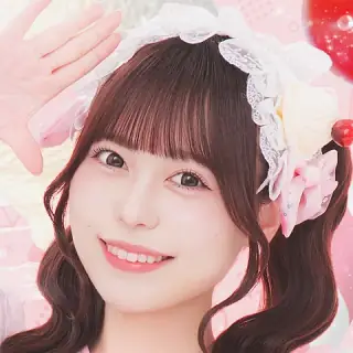萌波あかり
