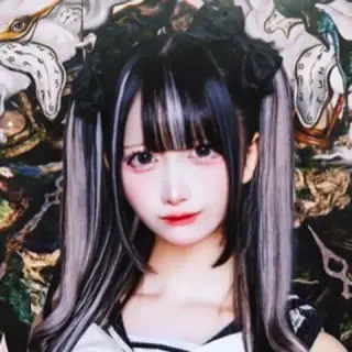 淡苺るる