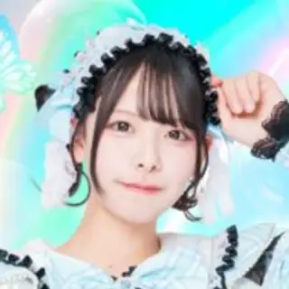天野ちなつ