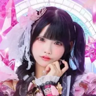恋羽くるみ
