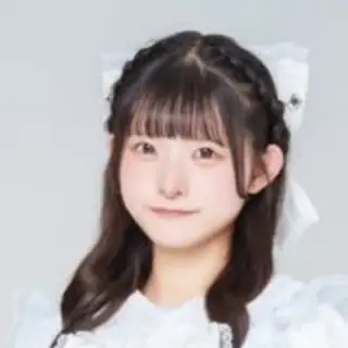白桃なる