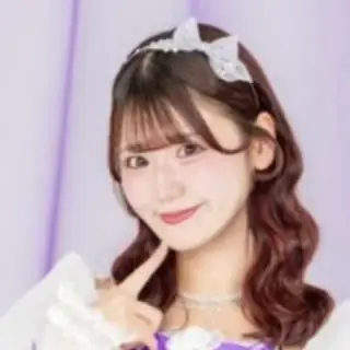 成瀬ももか