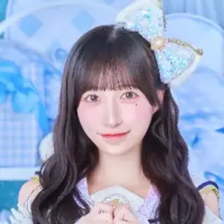 星乃ななみ