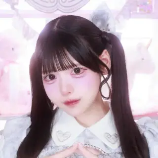 桃奈かのん
