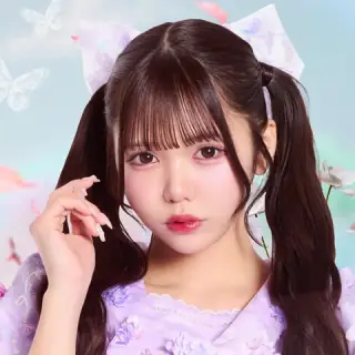 津代美月