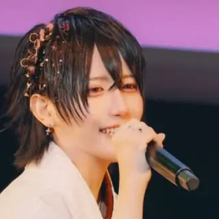 ななせ