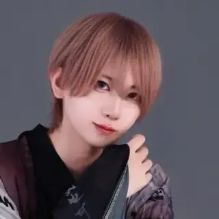 凛