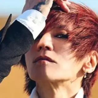 SUGIZO