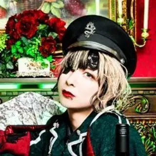 七星ナナ